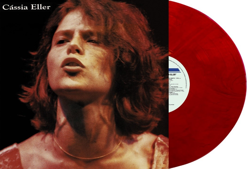 Universal Music lança em vinil vermelho o álbum de estreia da cantora